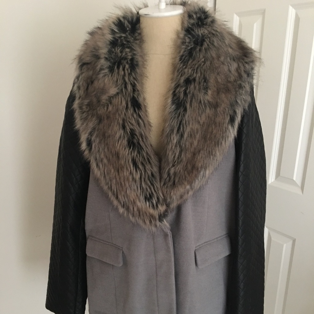 Gray Donna Salyers Fabulous Furs Coat with Faux Fur Shawl Collar - 2X